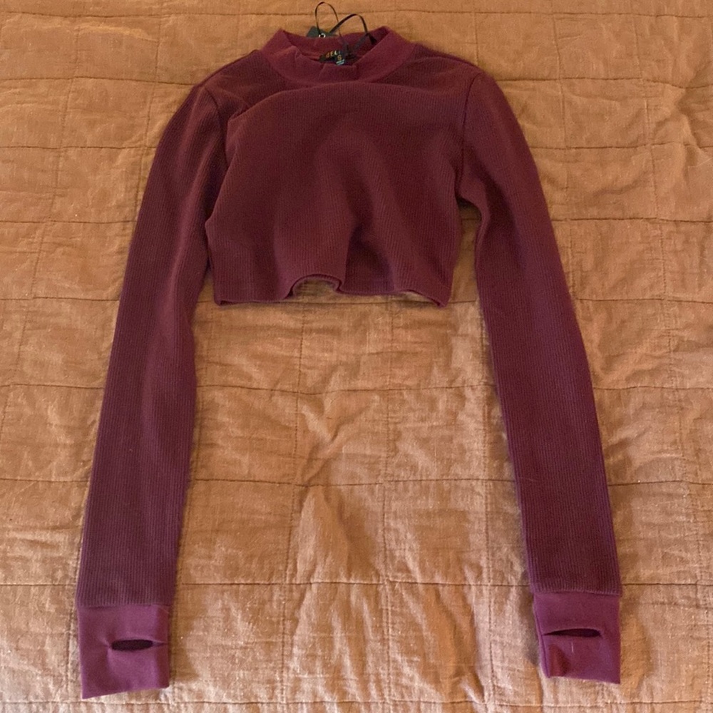 Maroon long sleeve thermal crop top